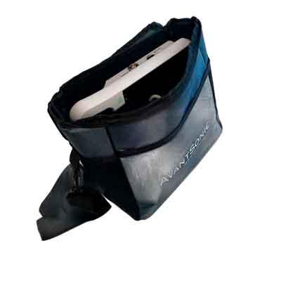 Image of AvantSonic Z5 in a carry bag 