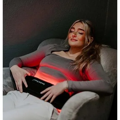 Image of applying InfraEaz to a tummy