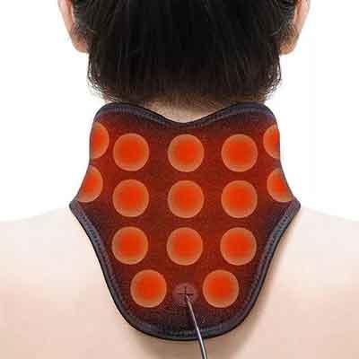 Image of the back of the neck with UTK Heating Neck Wrap