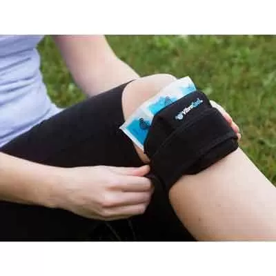 Image of fitting VibraCool on a knee