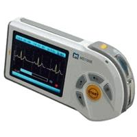 Image of handheld ChoiceMMed MD 100E ECG Monitor